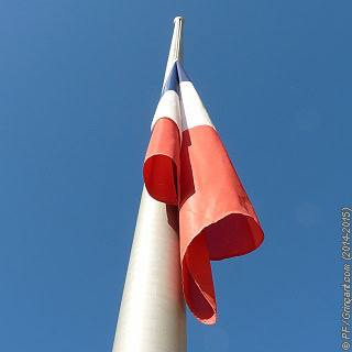 Drapeau français en berne