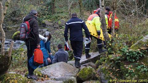 Pompiers, intervention bénigne en milieu naturel (26/11/2017)